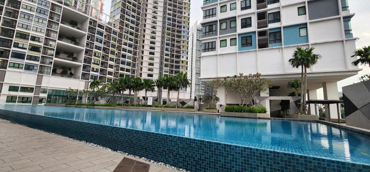 Anggun I Soho I City Homestay Shah Alam Dış mekan fotoğraf